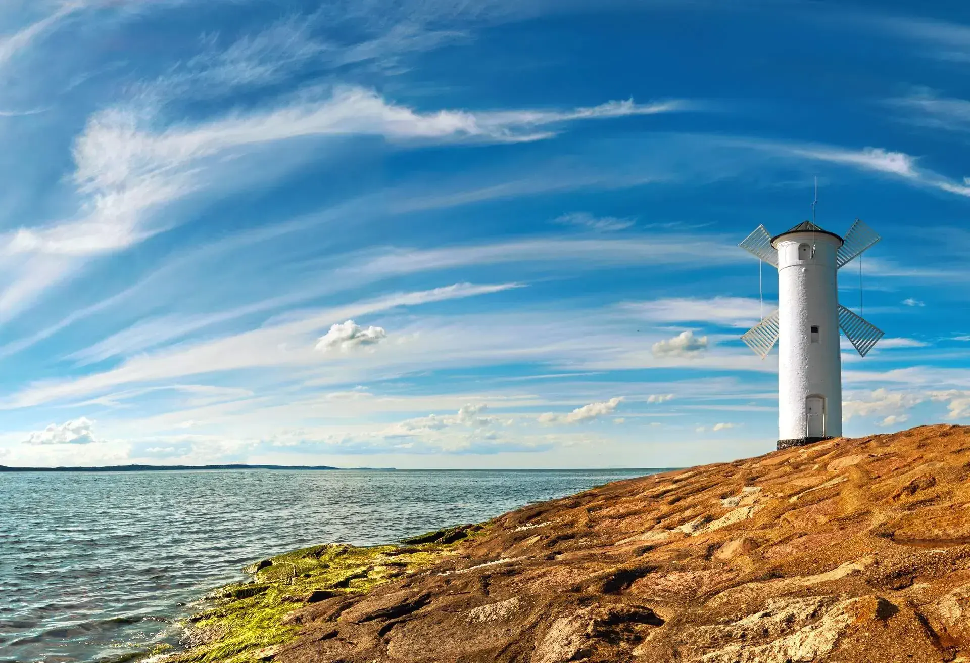 dest_poland_swinoujscie_shutterstock-portfolio_753243388_universal_within-usage-period_43629