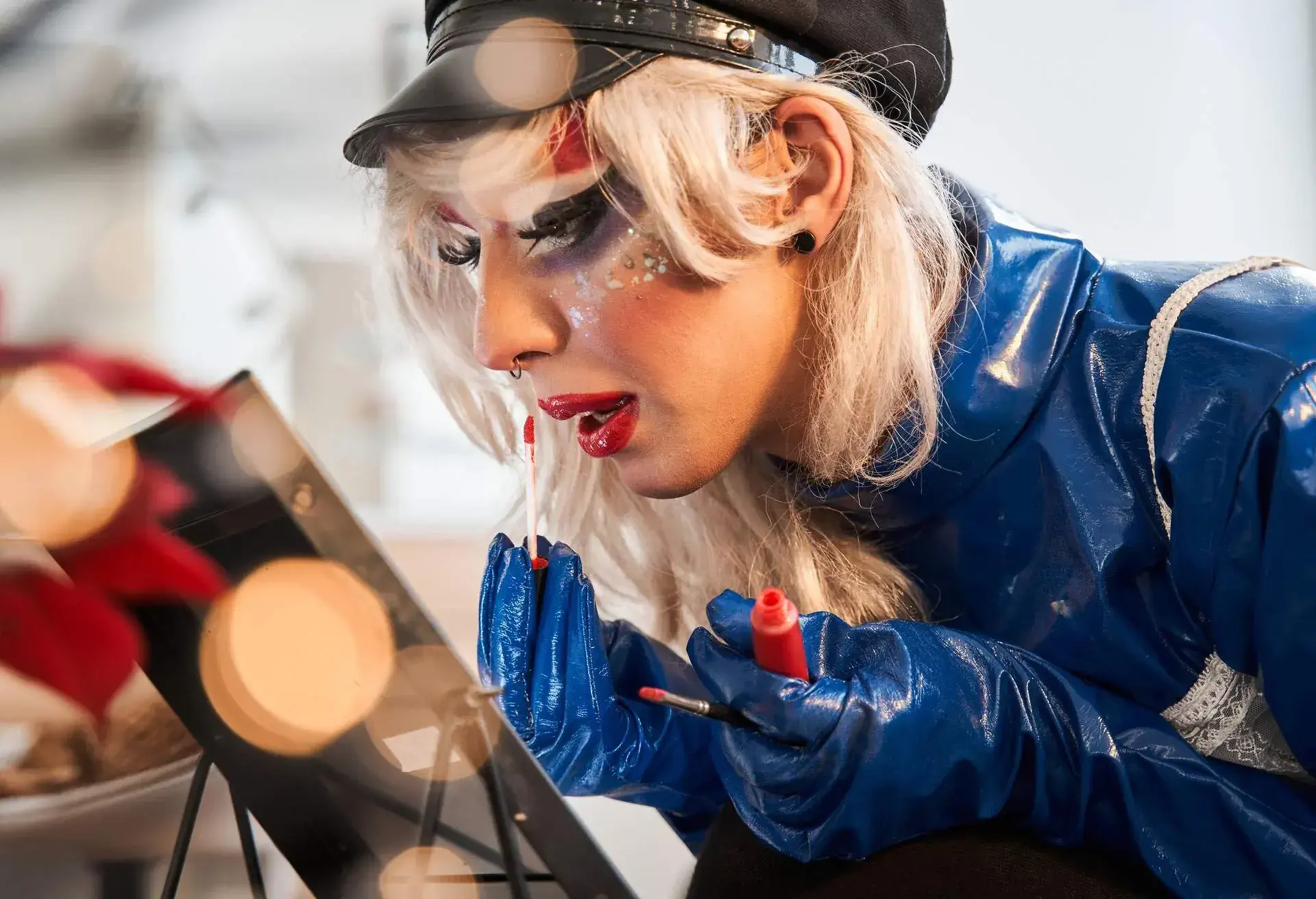 THEME_CABARET_PEOPLE_DRAG_QUEEN_BACKSTAGE_GettyImages-1309246982