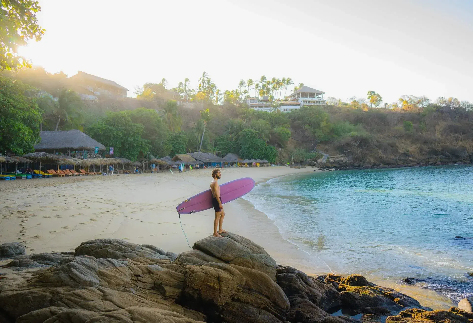 MEXICO_PUERTO_ESCONDIDO_SURFER