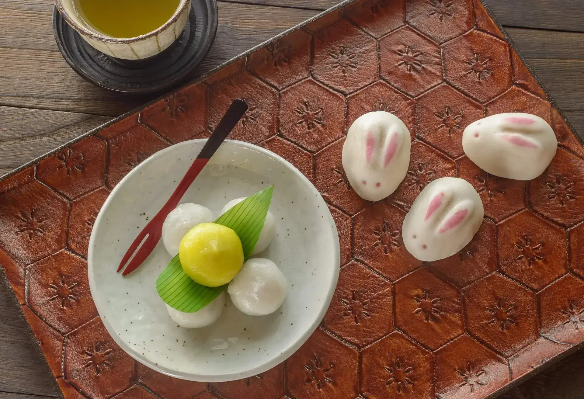 THEME_FOOD_TSUKIMI_DANGO_GettyImages-609695252