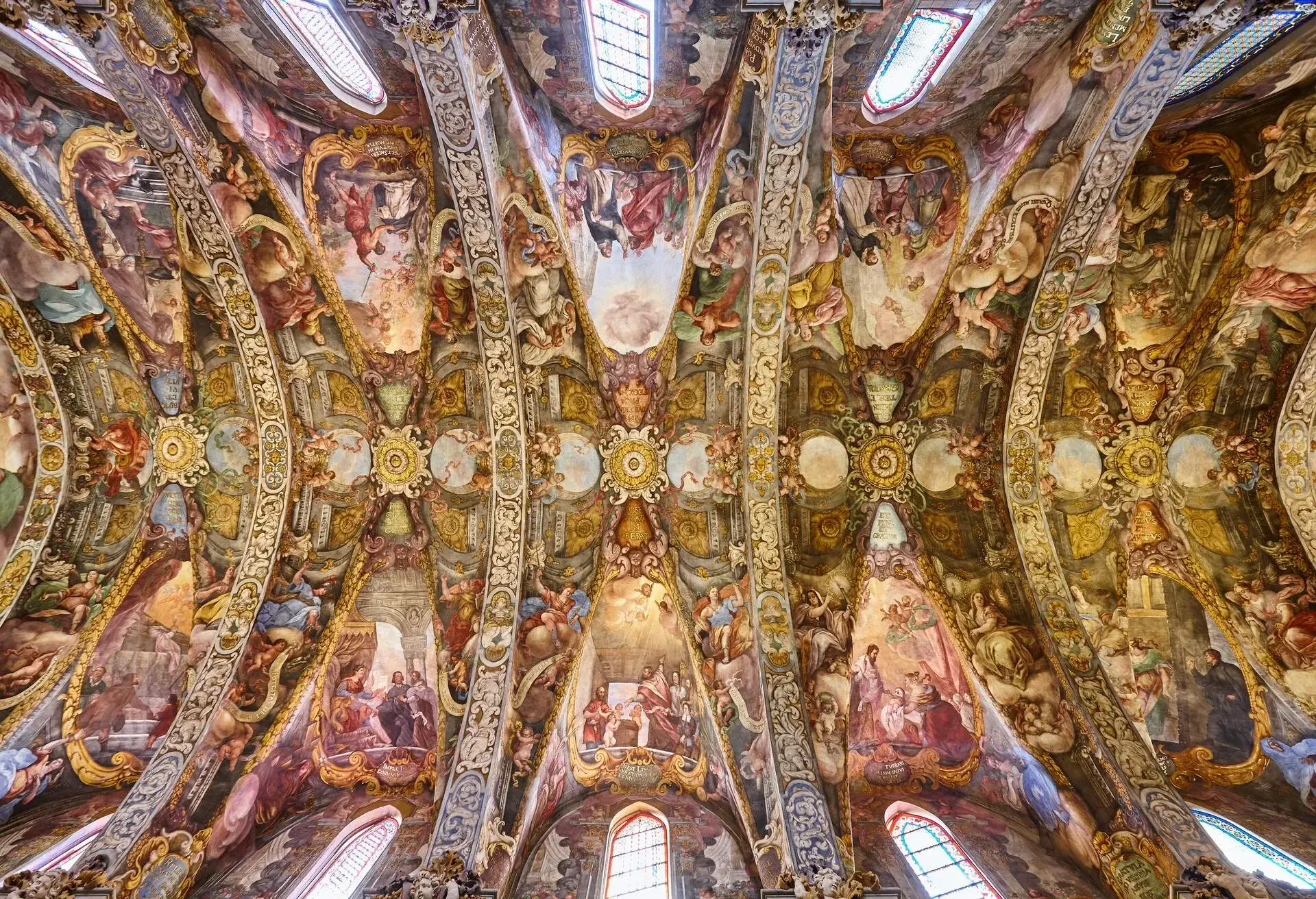 DEST_SPAIN_ALICANTE_Santa_Iglesia Concatedral_de_San_Nicolas_de_Bari_GettyImages-1352409227