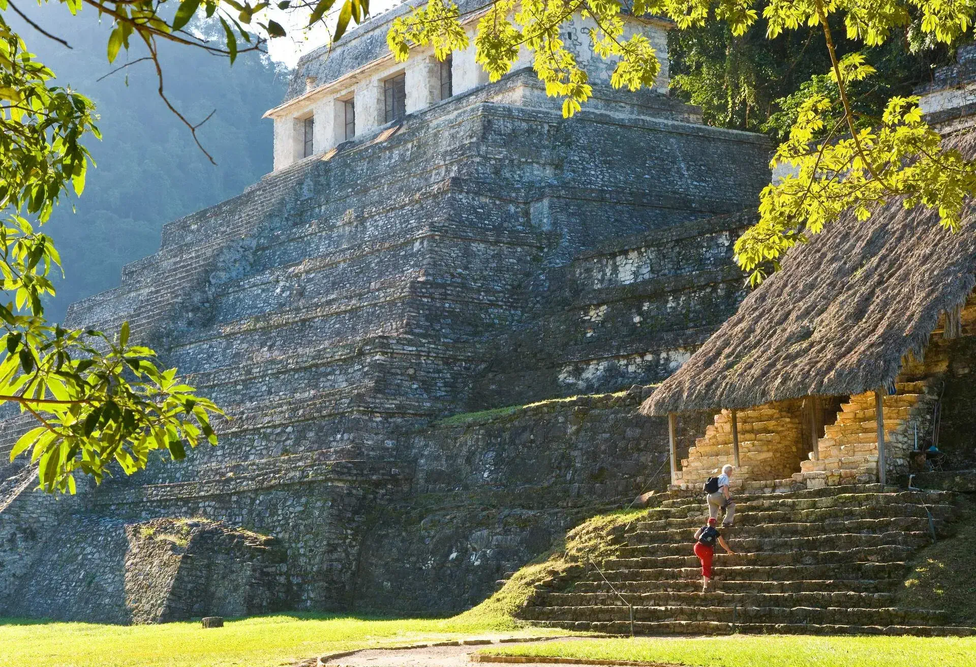 DEST_MEXICO_PALENQUE_TEMPLE_GettyImages-90339833