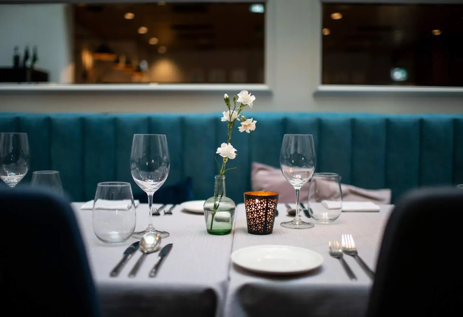 RESTAURANT_BAR_TABLE