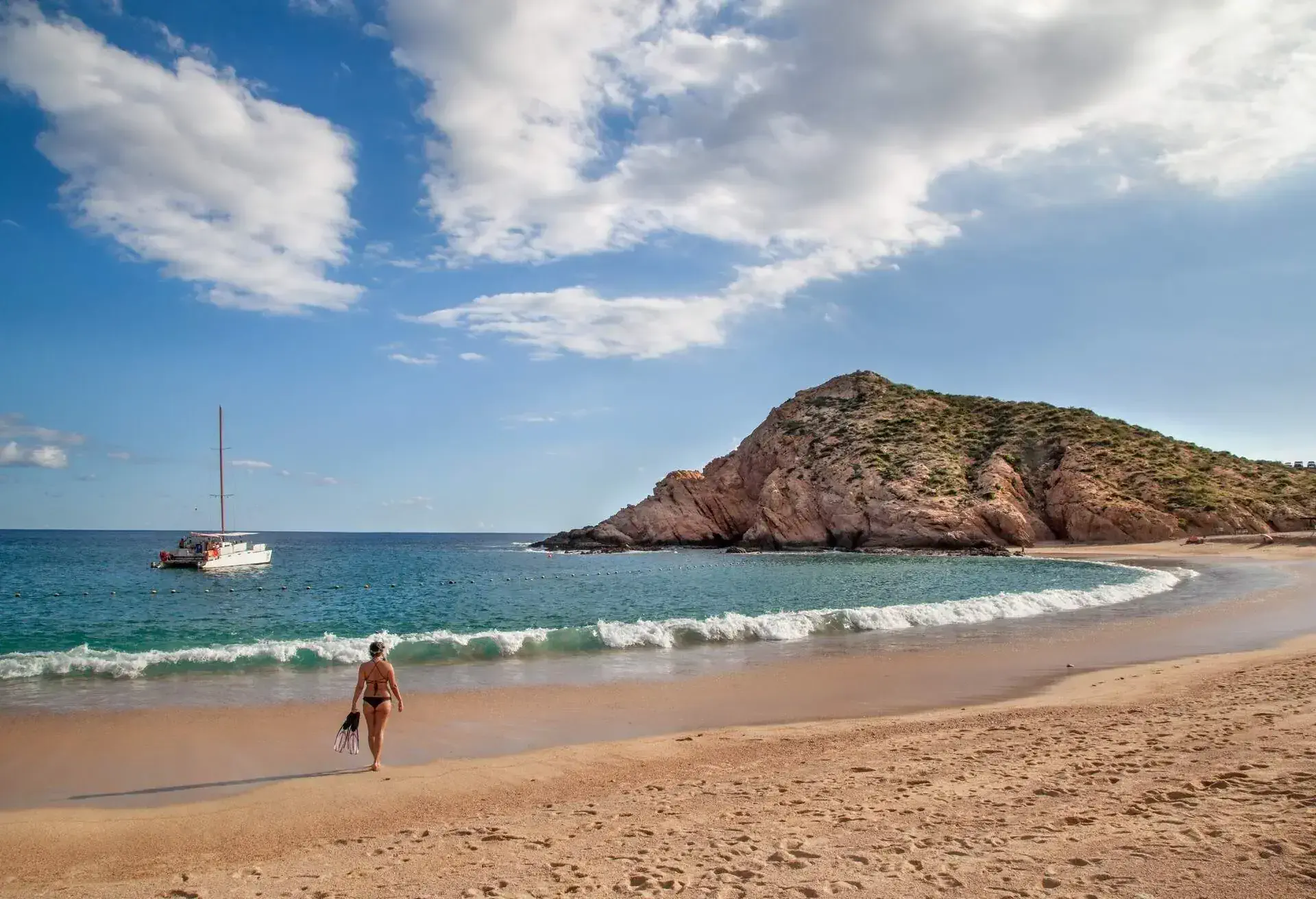 DEST_MEXICO_BAJA-CALIFORNIA_SANTA-MARIA-BAY_WOMAN_SNORKEL_BEACH_GettyImages-1200570569