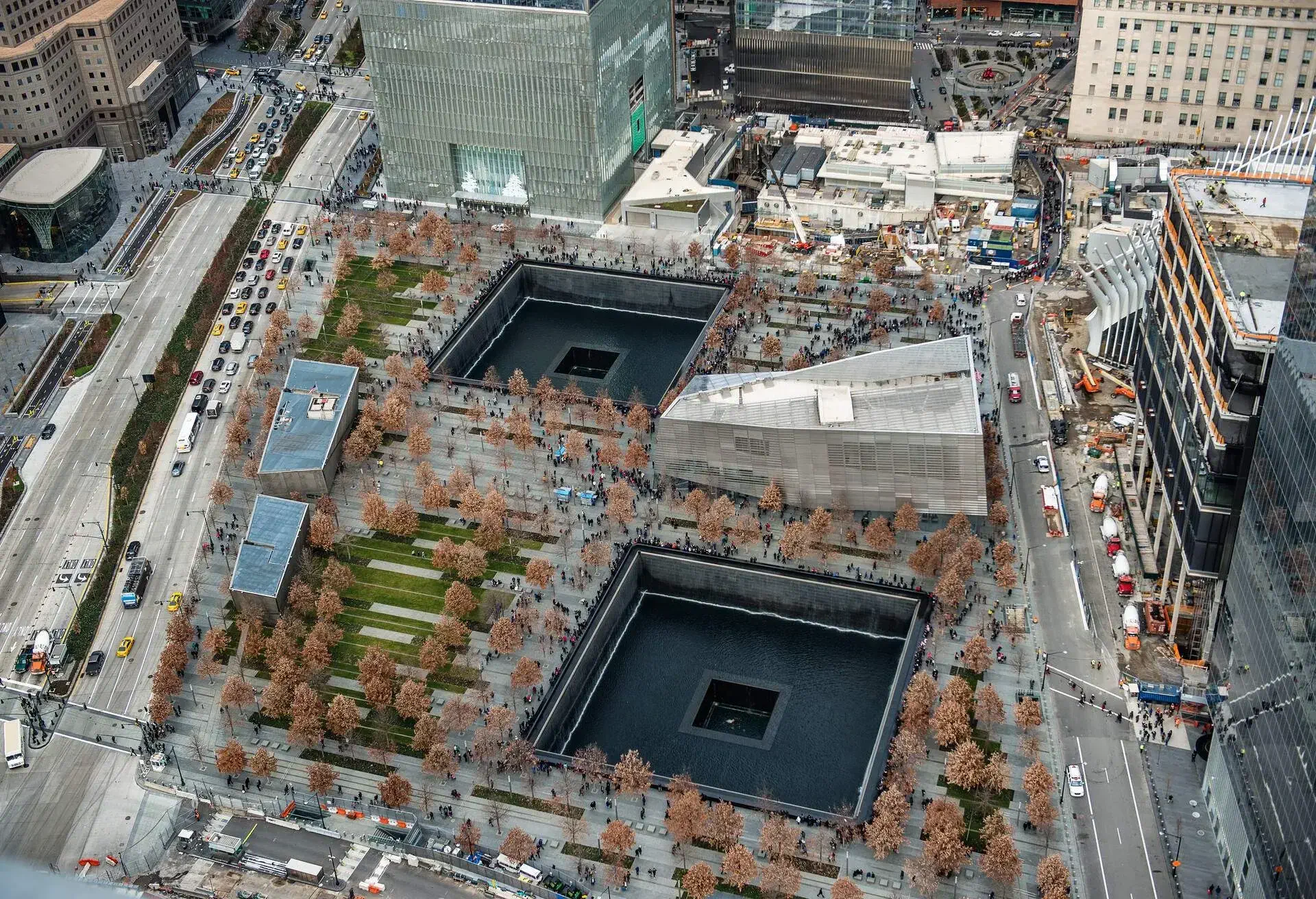 DEST_USA_NEW-YORK_NEW-YORK_Ground-Zero_shutterstock-portfolio_382491802