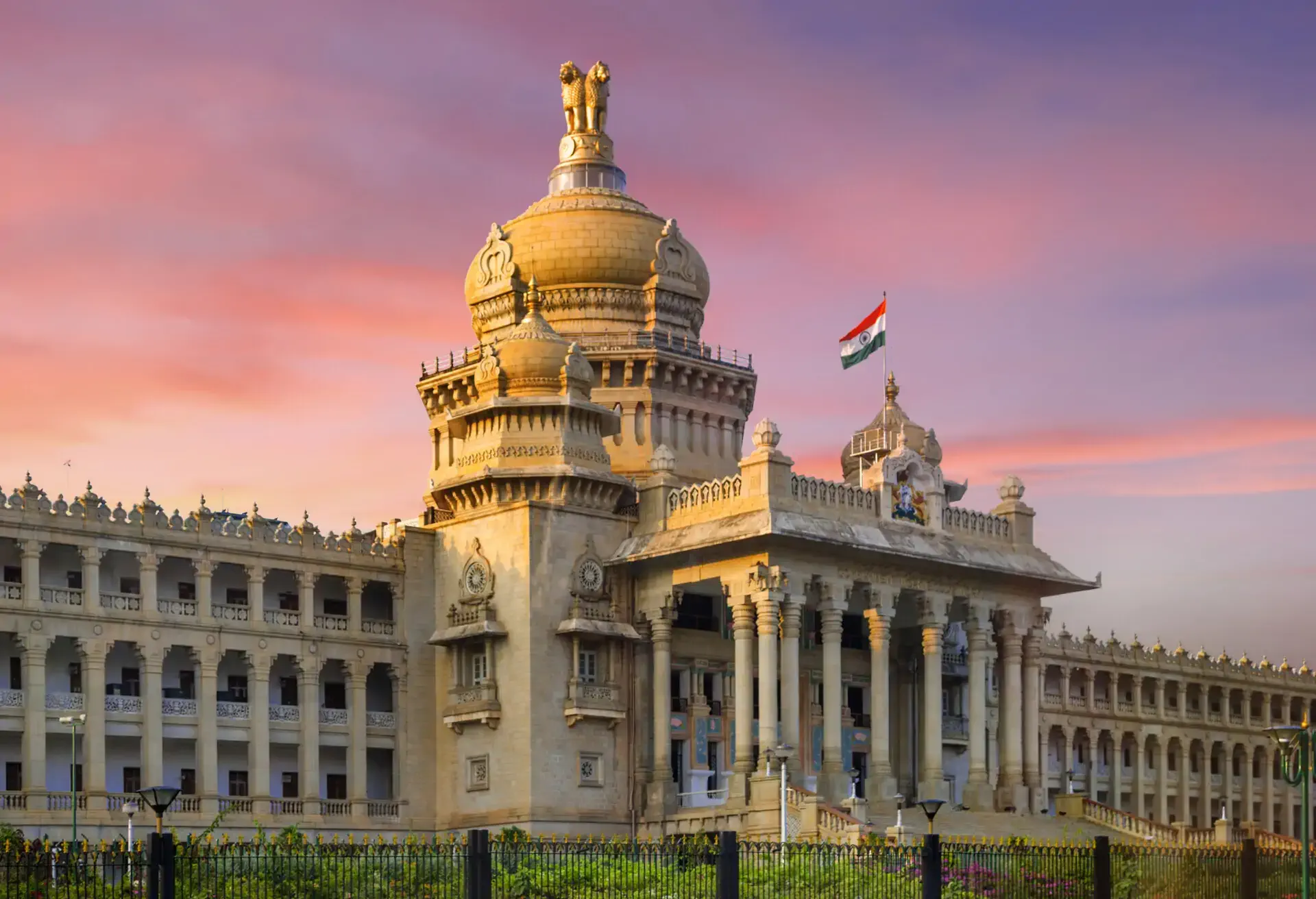 dest_india_karnataka_bengaluru_gettyimages-899271434_universal_within-usage-period_37377-1