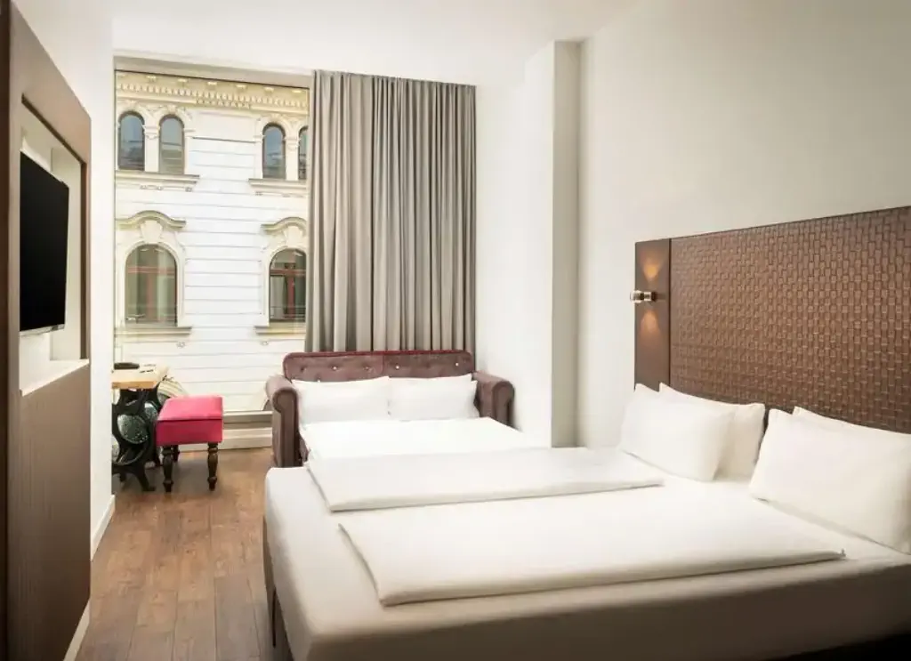 elaya hotel leipzig city center provided by Ice Portal.