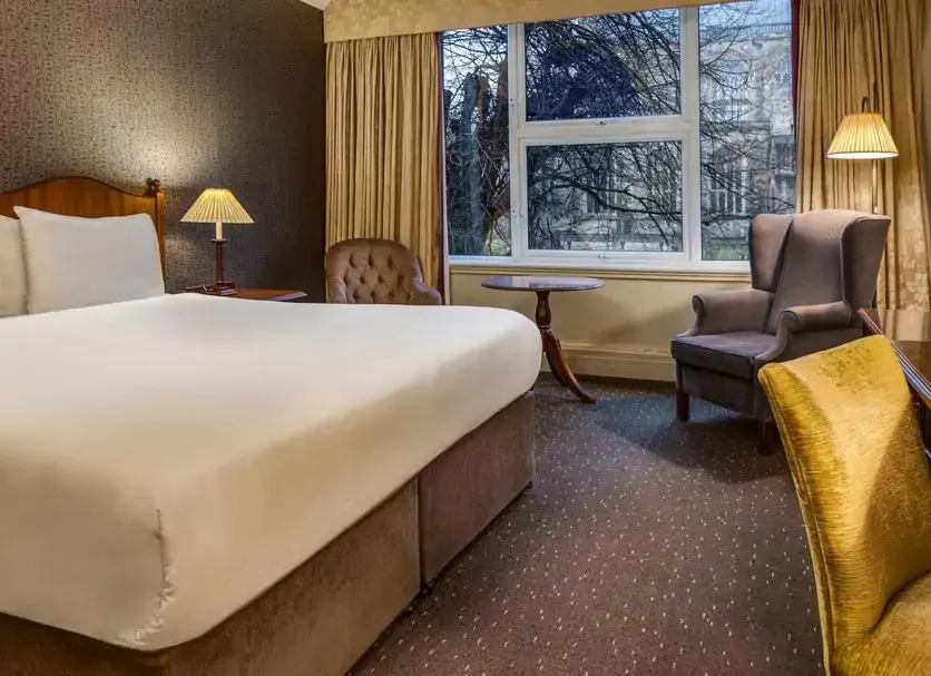 winchester-wessex-hotel-by-sunday-provided-by-leonardo