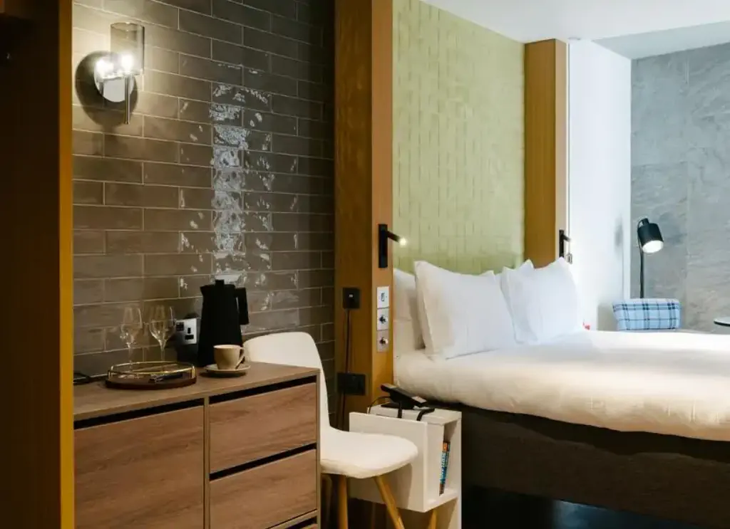 Market Street Hotel provided by Leonardo.