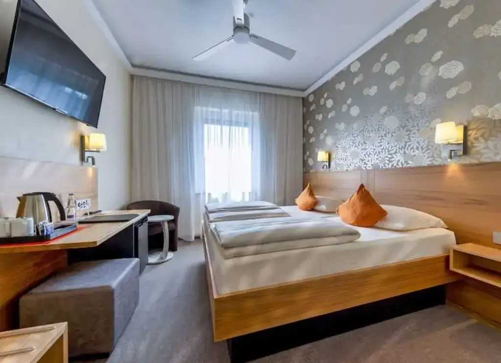 Hotel Brack provided by Expedia Group.