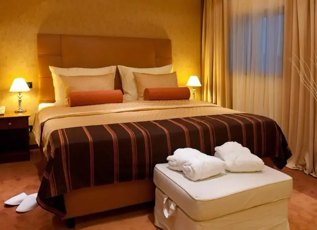 Hotel Dubrovnik provided by Expedia Group.