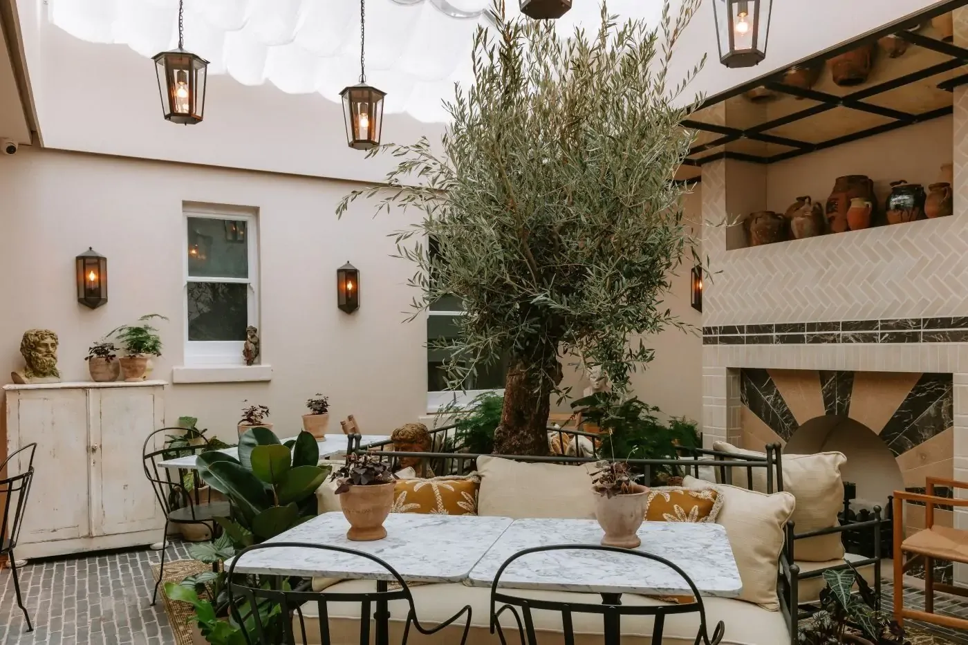 no-124-by-guesthouse-brighton-leonardo-85106-1975047-230242