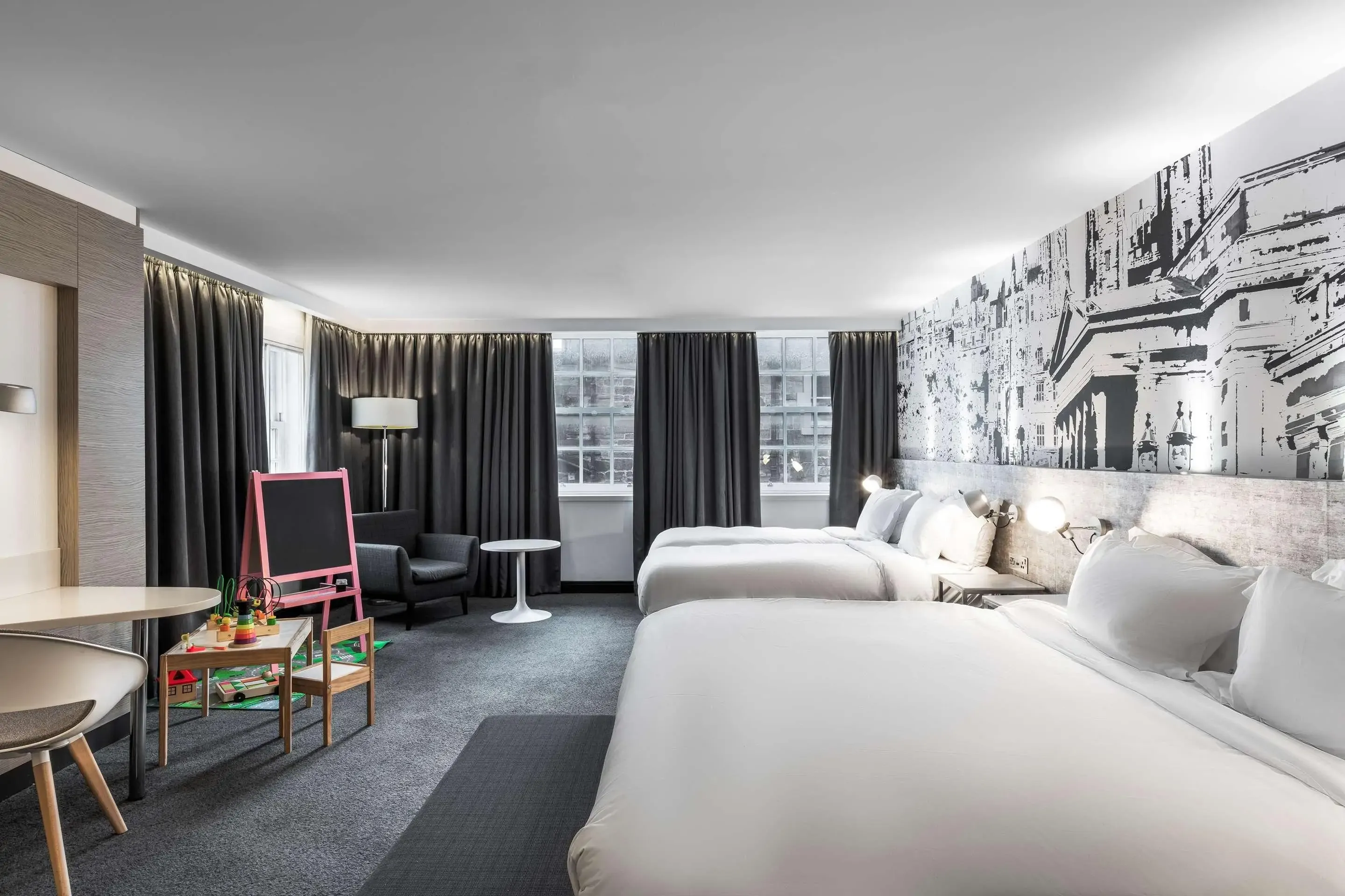 radisson-blu-hotel-edinburgh-city-centre-ice-38553-c6c0fc-196753