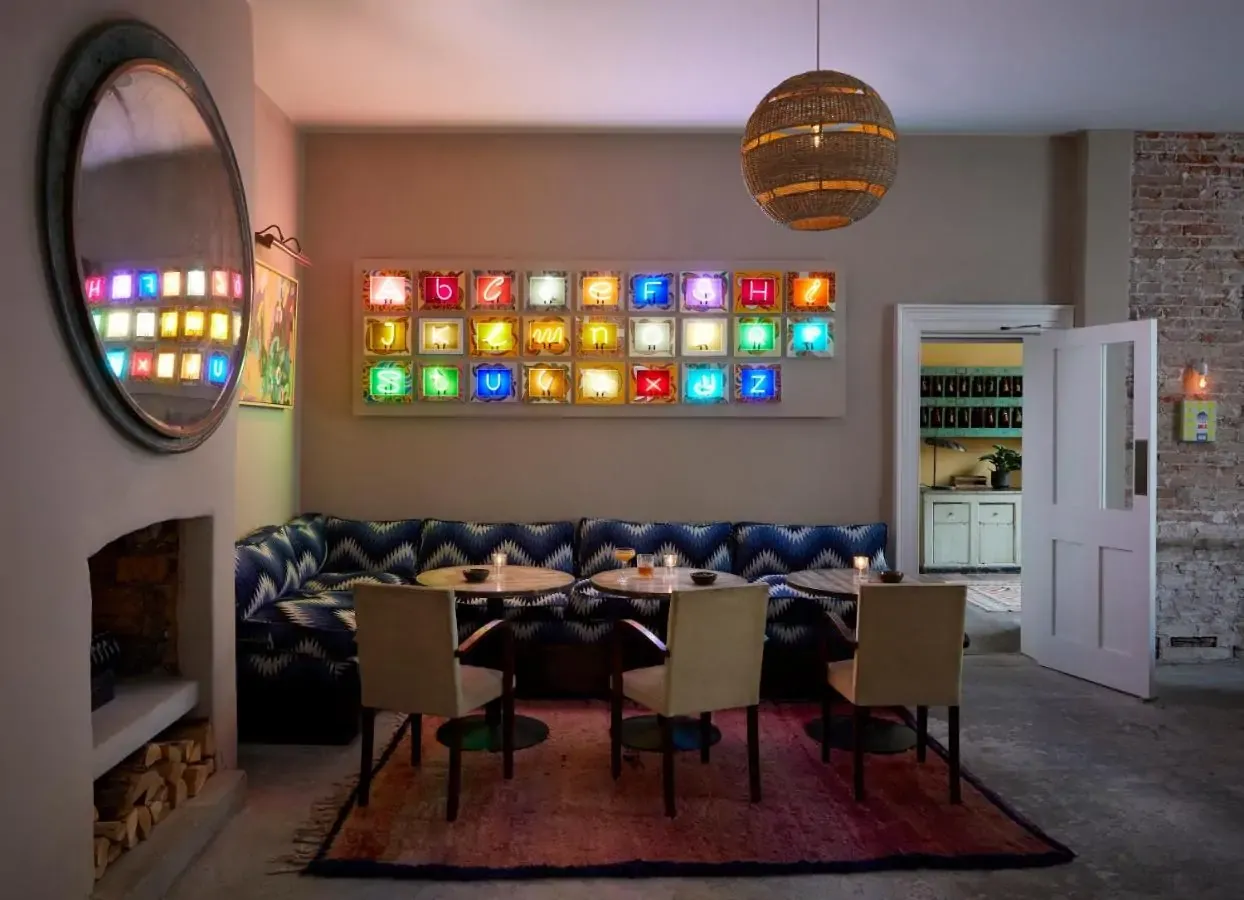 artist-residence-bristol-booking-713226730