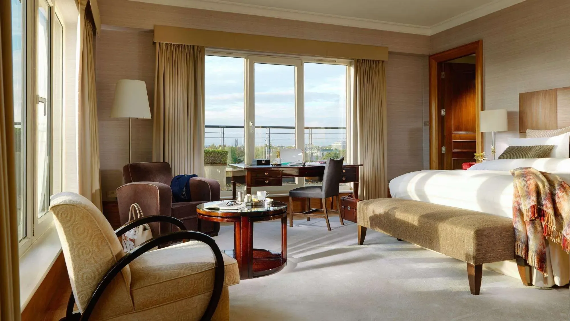 herbert-park-hotel-and-park-residence-ice-121819-photo-aspx_did2692_brochureid121819_publicid54956732_instanceid25_resizing4k-236797