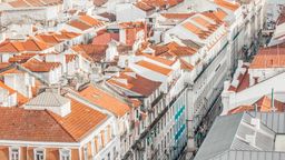Find cheap flights from Madrid to Lisbon