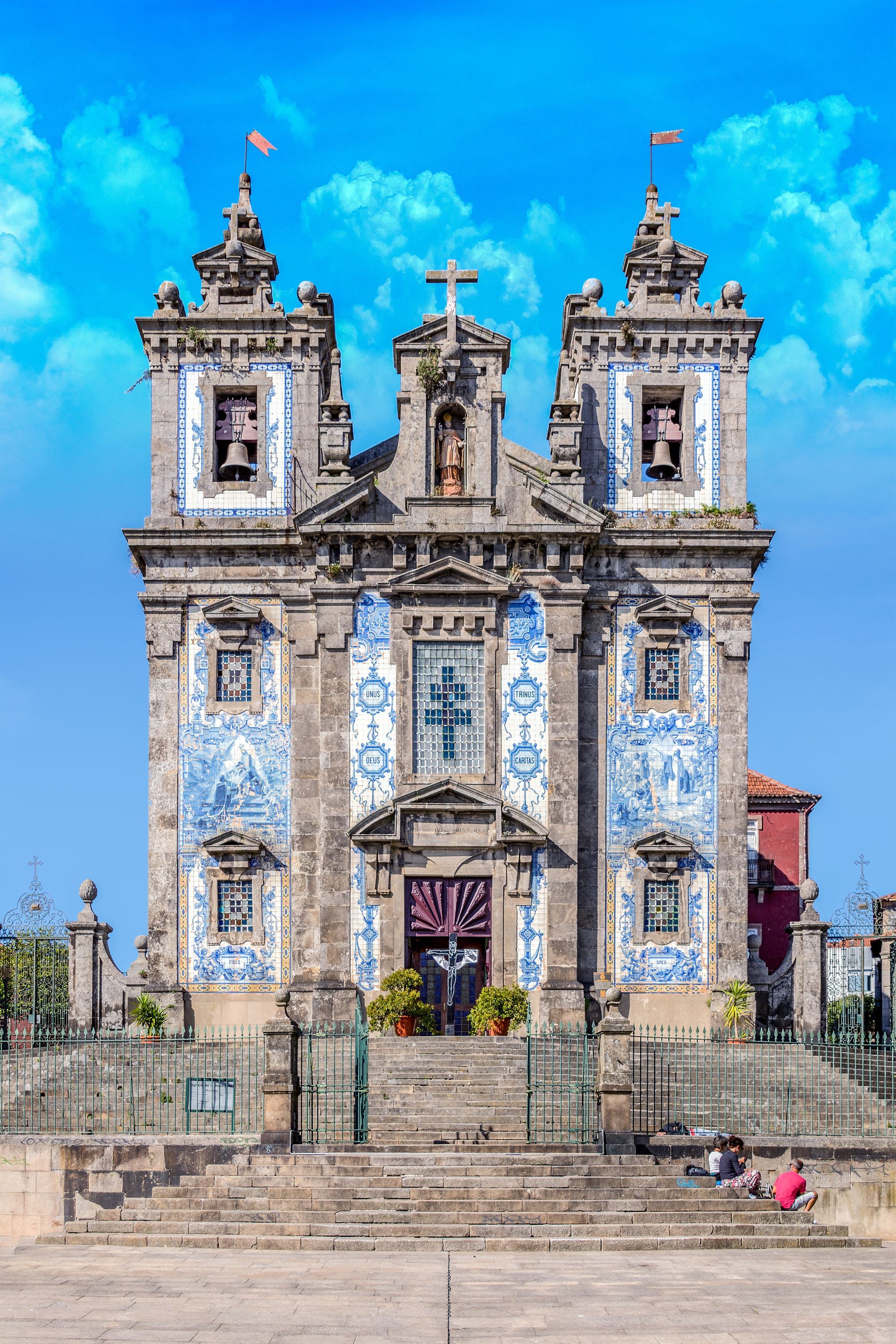 Find cheap flights from Liverpool to Porto