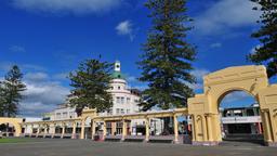 Find cheap flights from Southampton to New Zealand