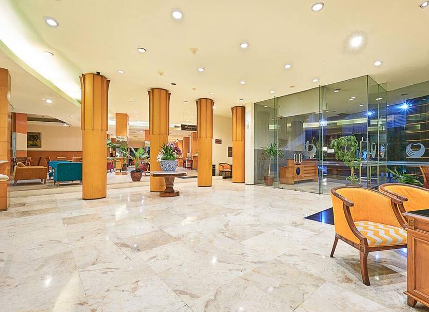 Lobby Photo