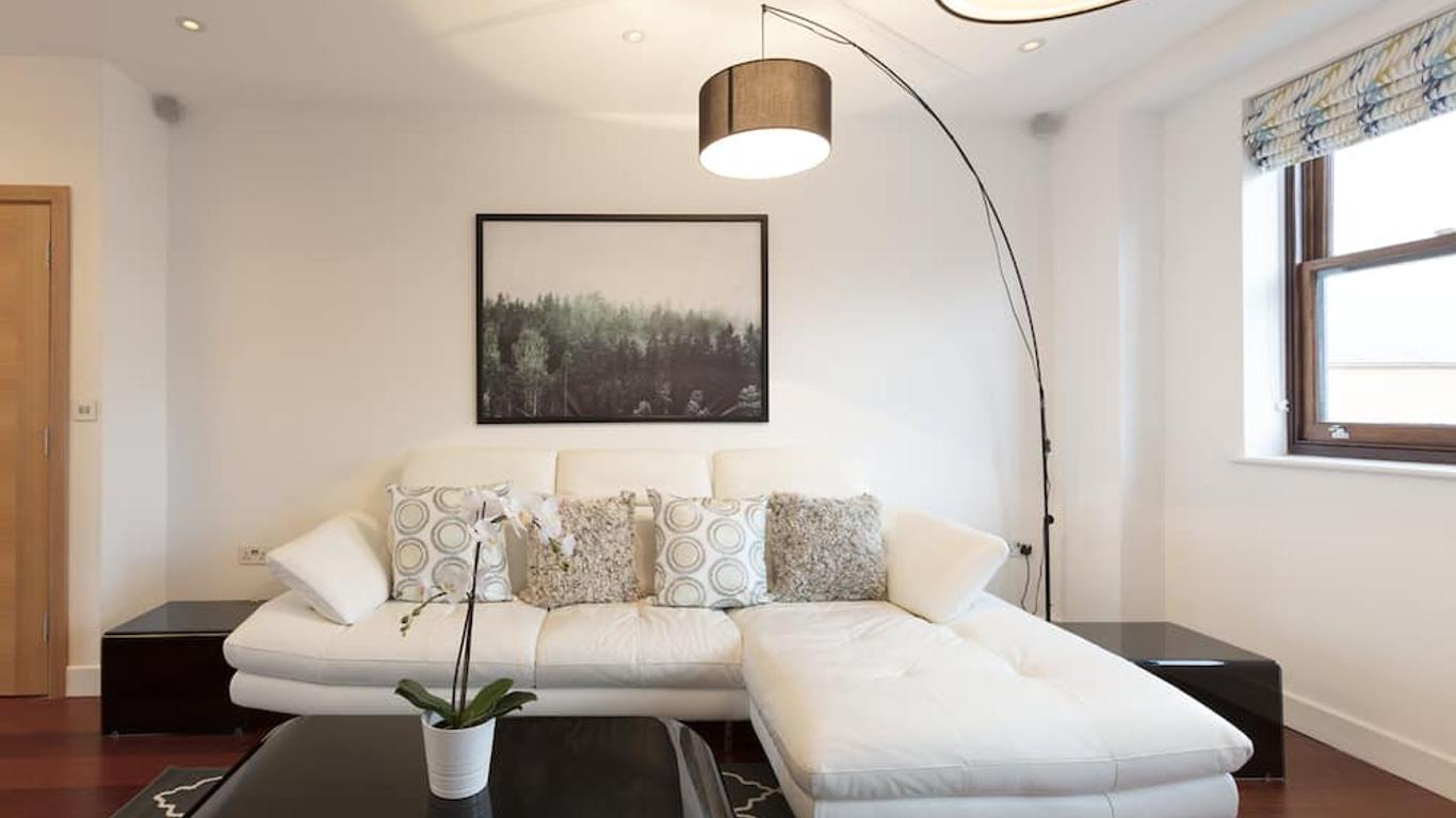 Hampden Apartments - The Henry