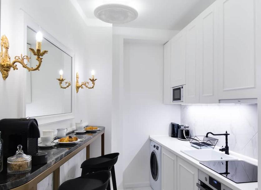 Kitchen Photo