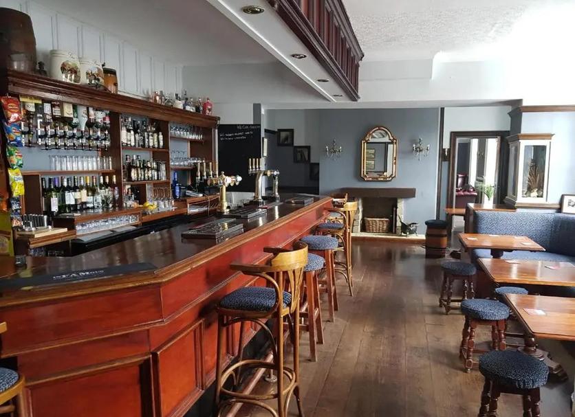 Bar Photo