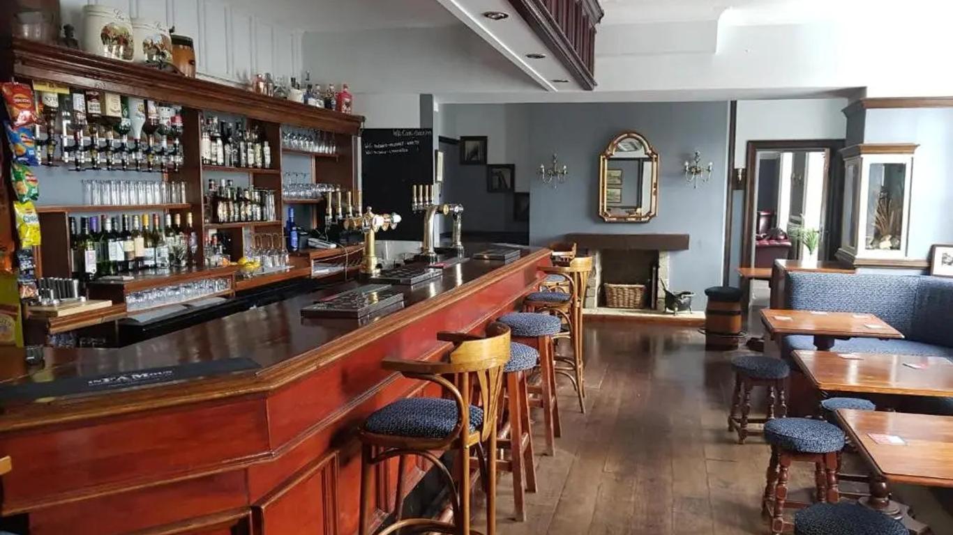 Blue Bell Hotel