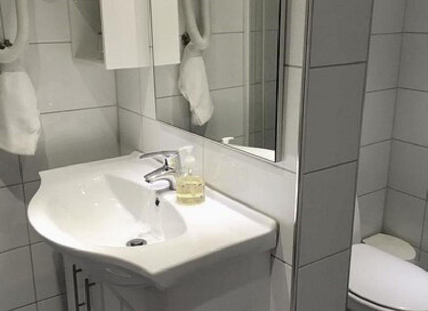 Bathroom Photo