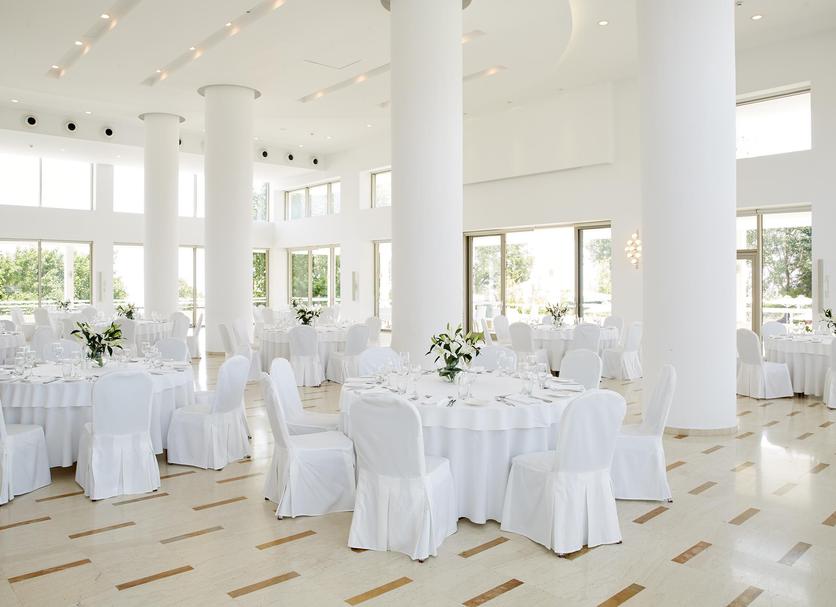Banquet hall Photo