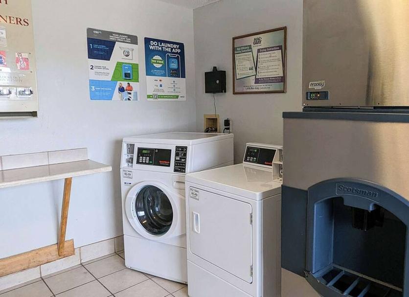 Laundry facility Photo