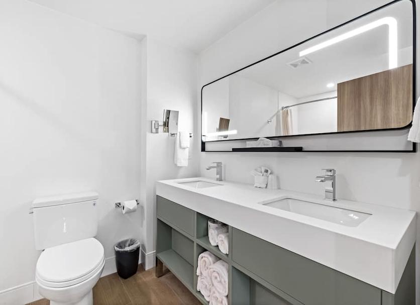 Bathroom Photo