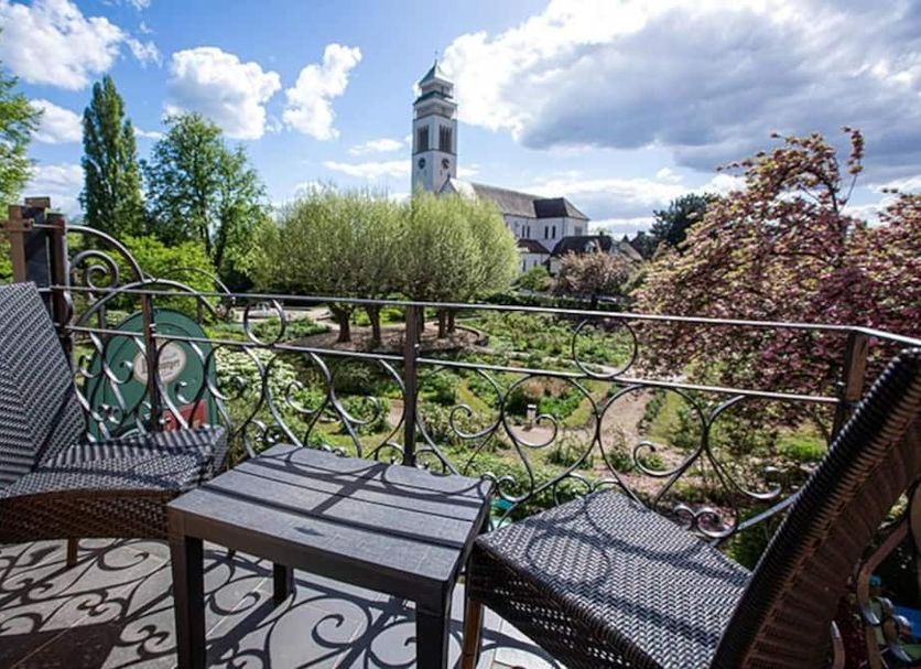 Balcony Photo