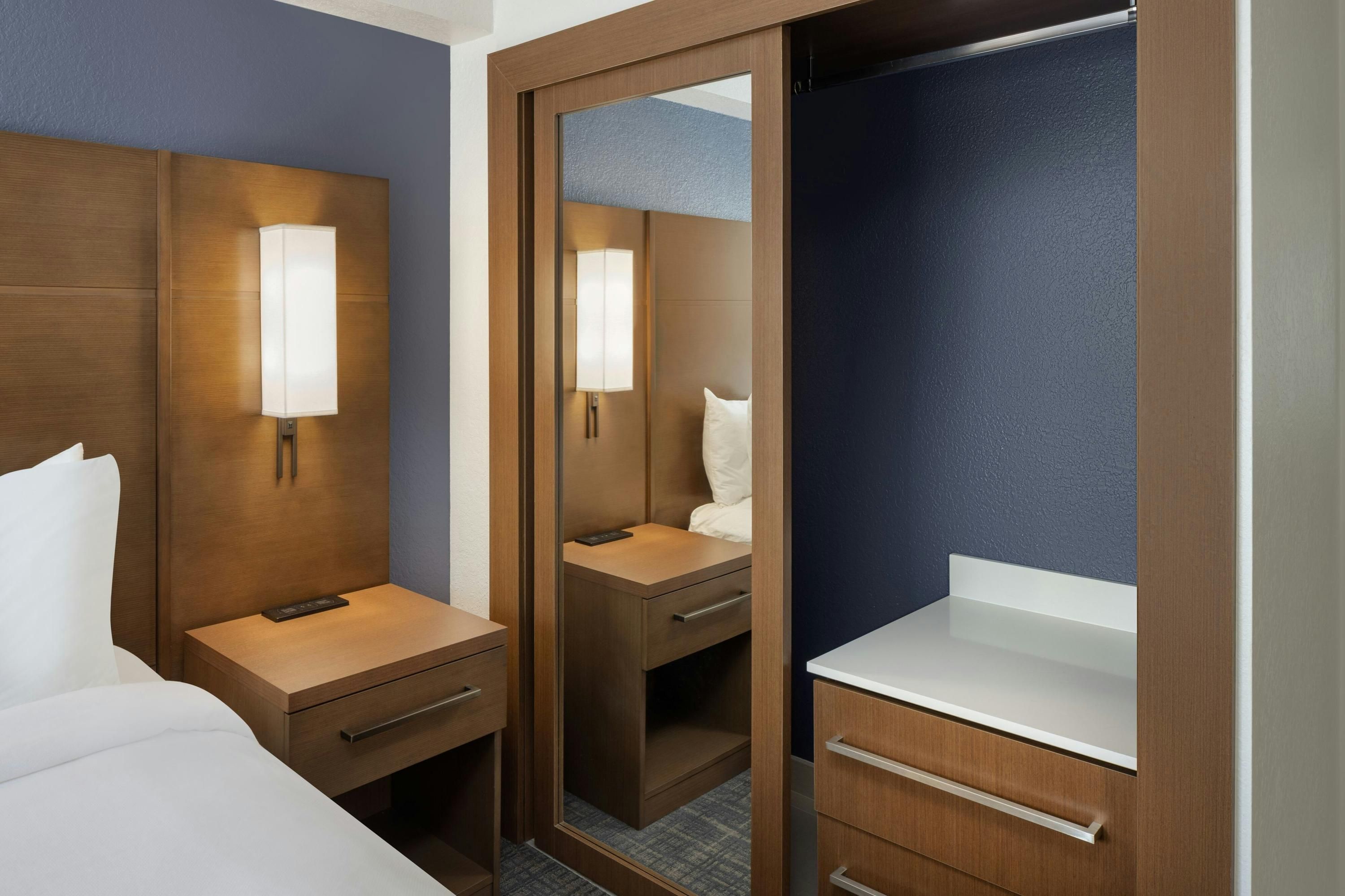 Room amenity