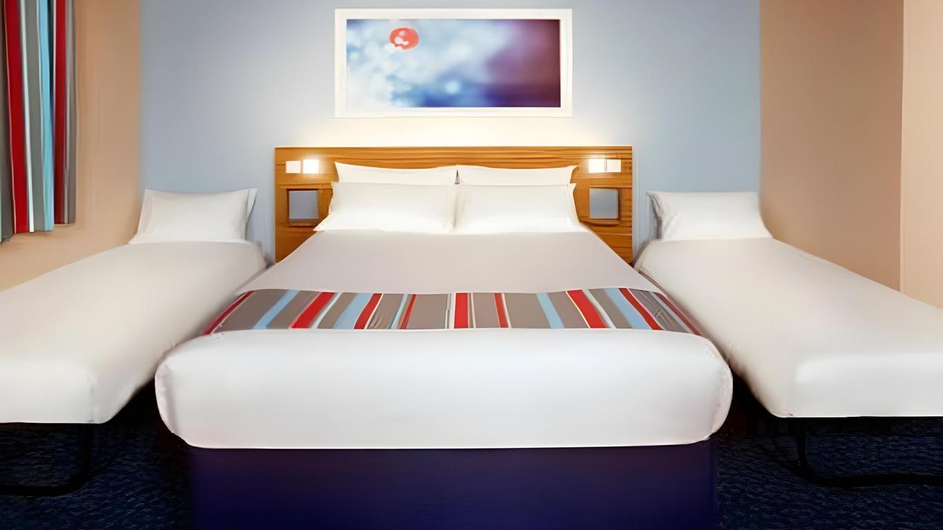 Travelodge Burton M6 Northbound