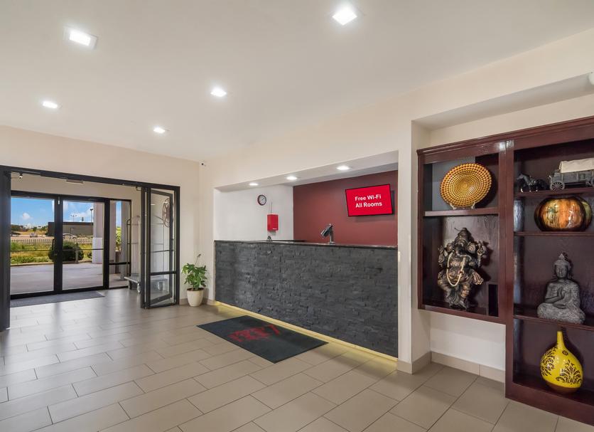 Front desk Photo