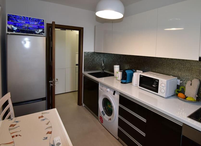 Kitchen Photo