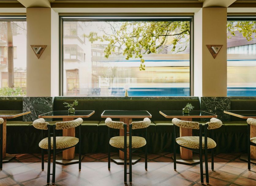 Restaurant Photo