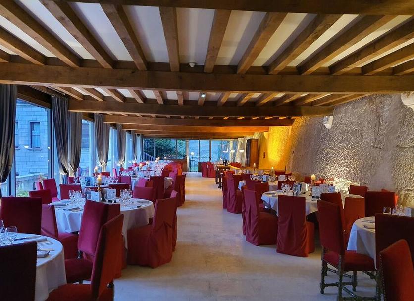 Banquet hall Photo