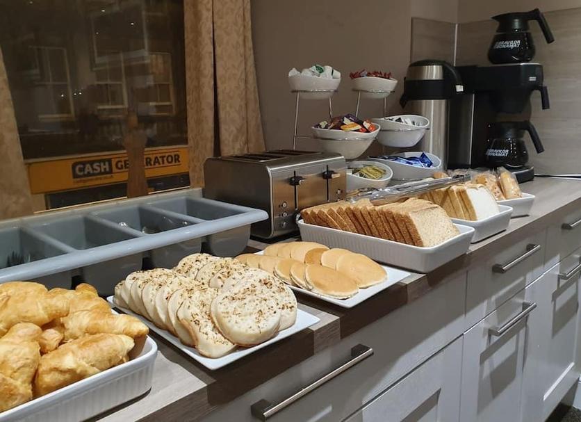 Buffet Photo