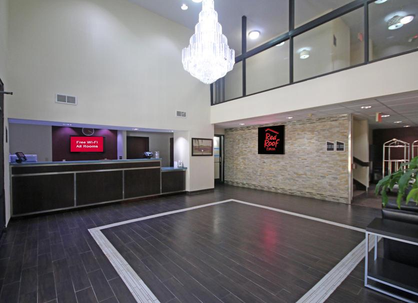 Front desk Photo