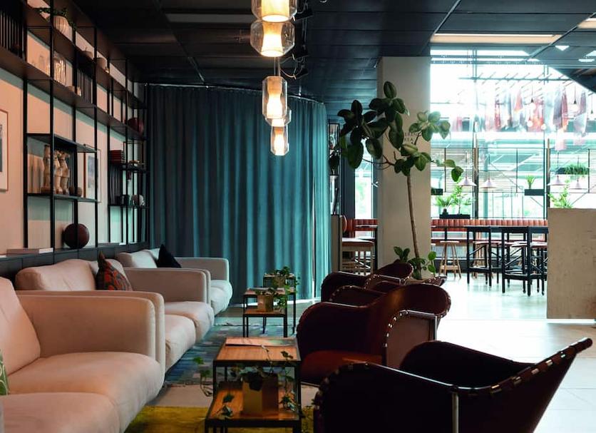 Lounge Photo