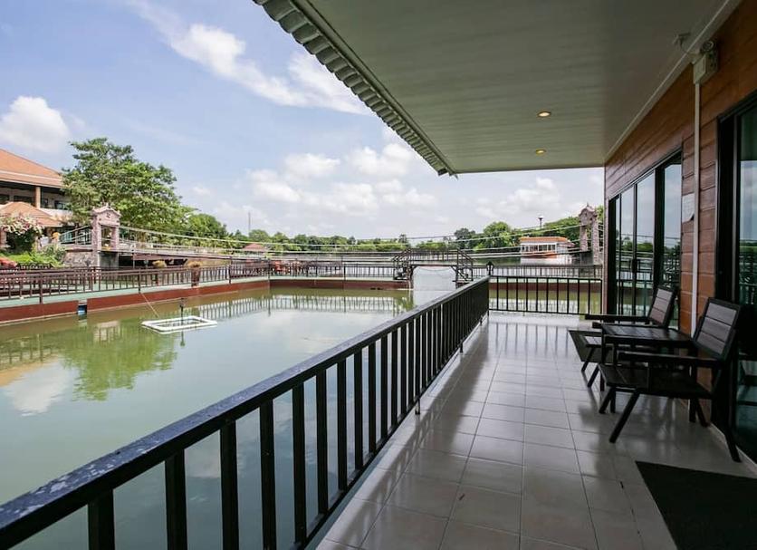 Balcony Photo