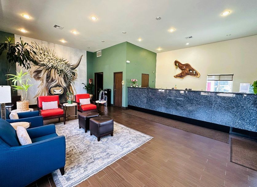 Front desk Photo