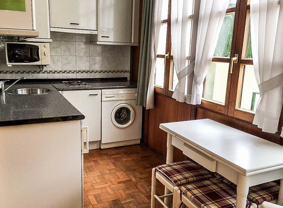 Kitchen Photo
