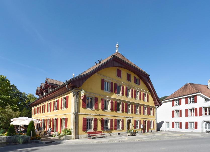 Building Photo
