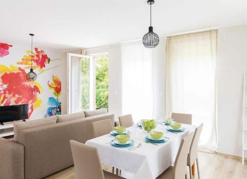 Dining room Photo