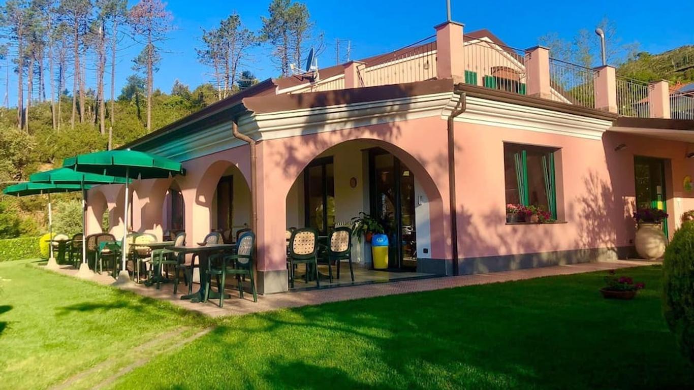 La Rossola Resort