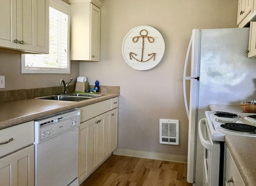 Kitchen Photo