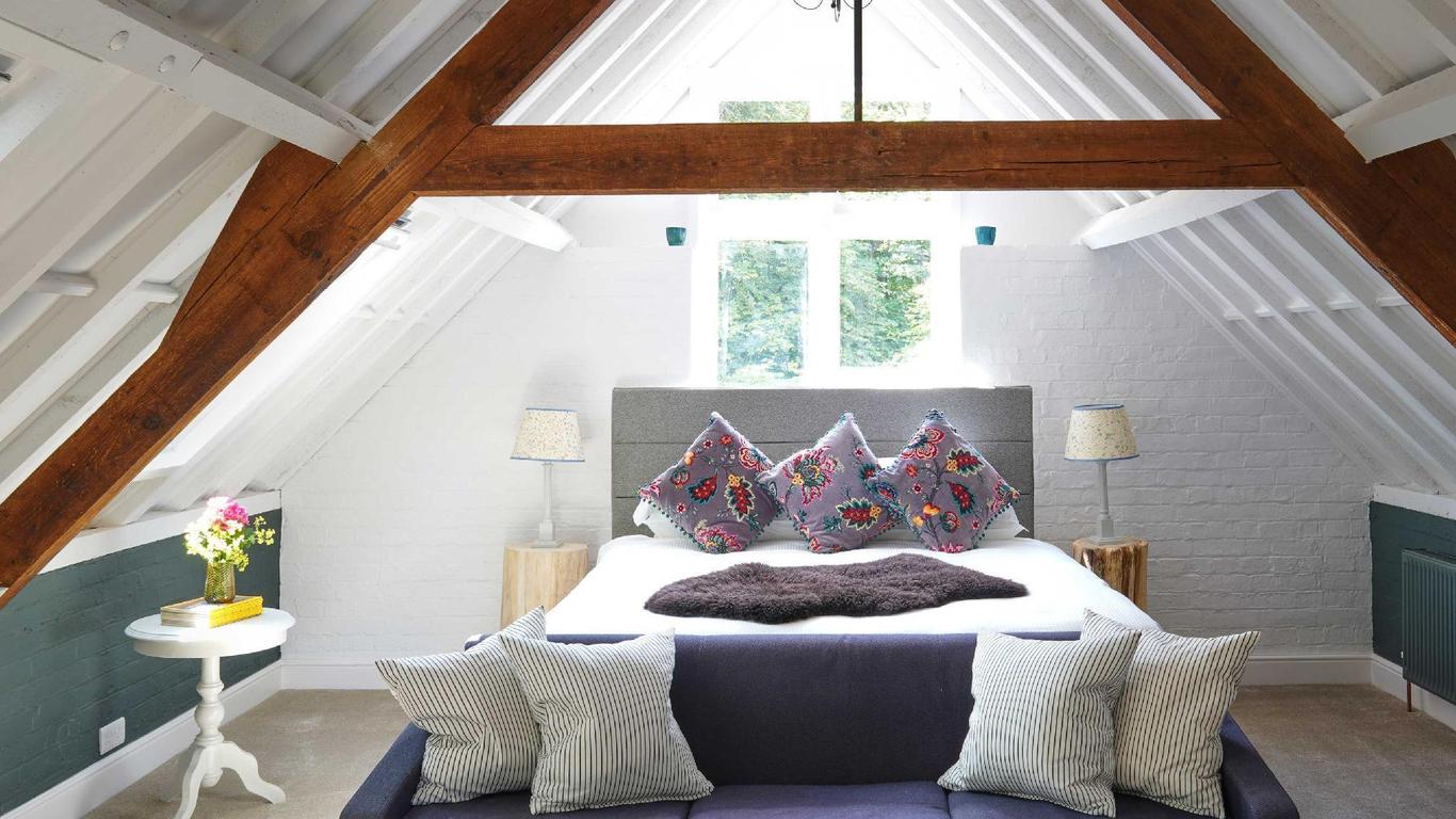 Riverbarn Fonthill Bishop