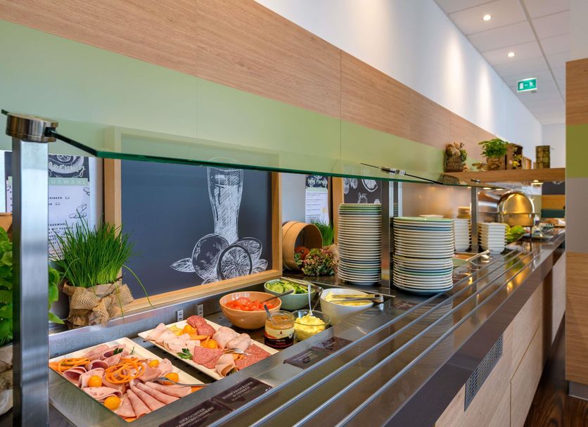 Buffet Photo